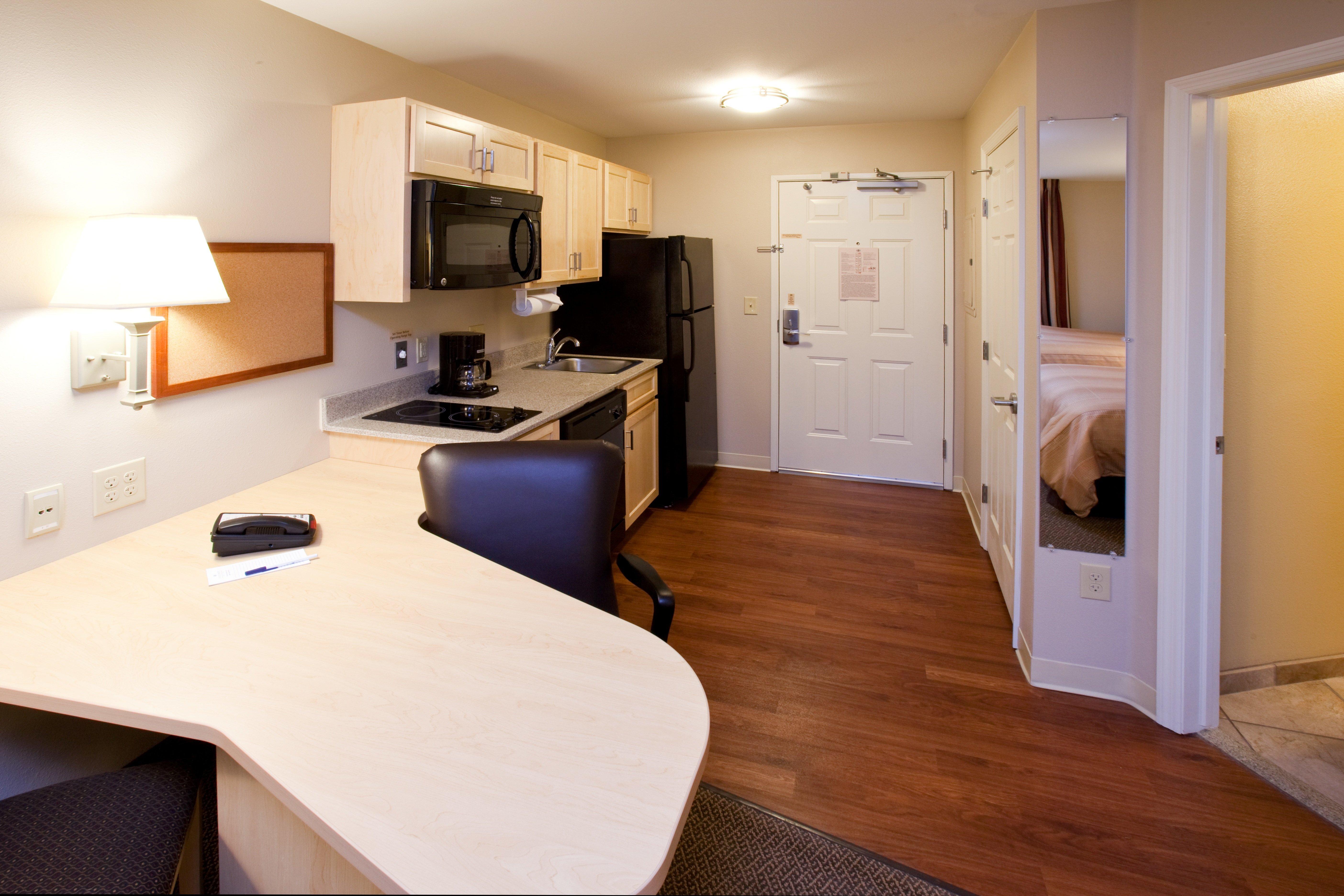 Candlewood Suites Minot By Ihg Esterno foto