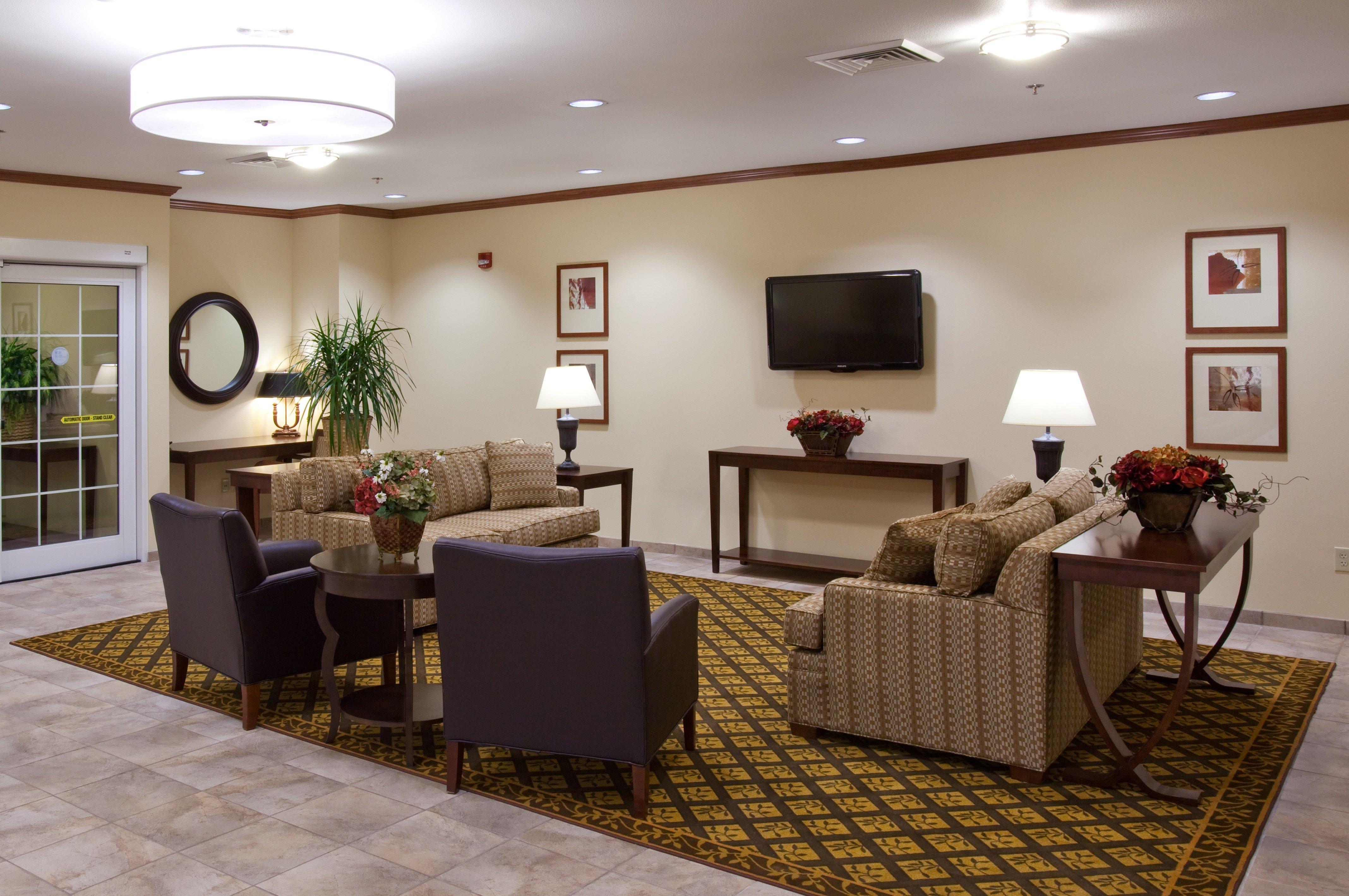 Candlewood Suites Minot By Ihg Esterno foto