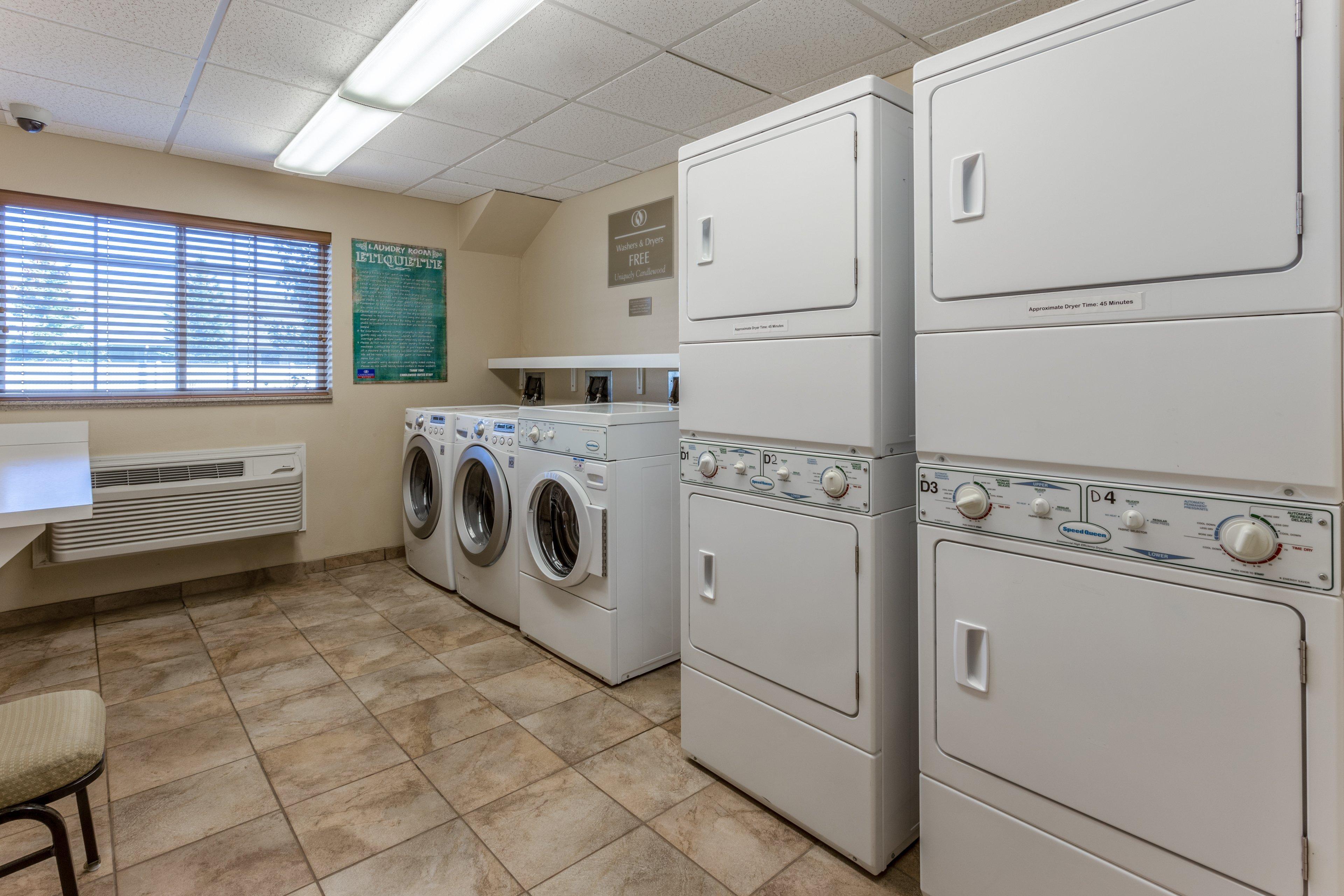 Candlewood Suites Minot By Ihg Esterno foto