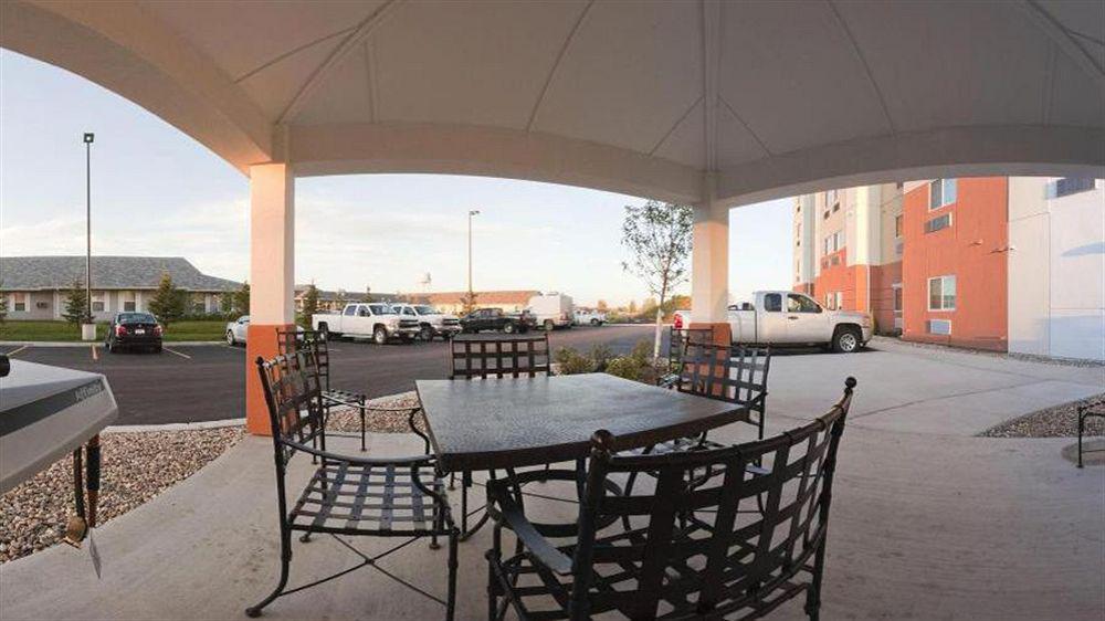 Candlewood Suites Minot By Ihg Esterno foto